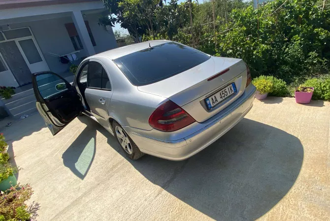 Makina ne shitje  ne Tirane - 3,800 Euro