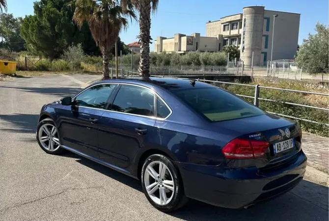 Makina ne shitje  ne Tirane - 7,700 Euro