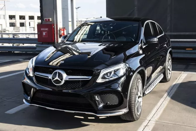 Makina ne shitje ne Tirane, Mercedes-Benz, 2019 Diesel,Kambio Automatik Pagesa Me Marreveshje.