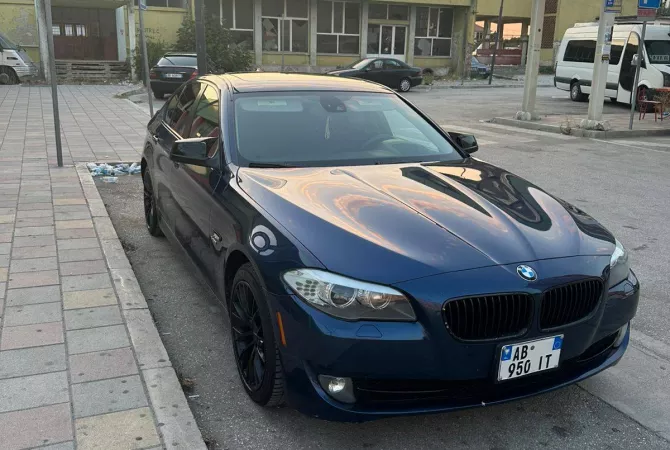 Makina ne shitje ne Tirane - 7,900 Euro