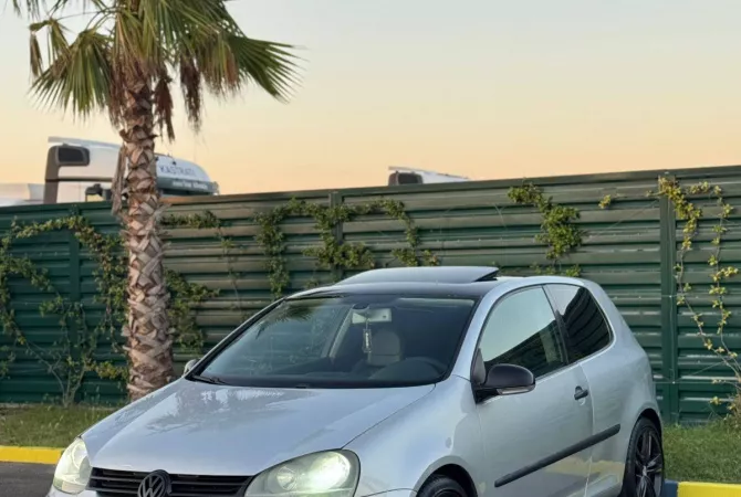 Cars for sale in Tirana - 3,300 Euro