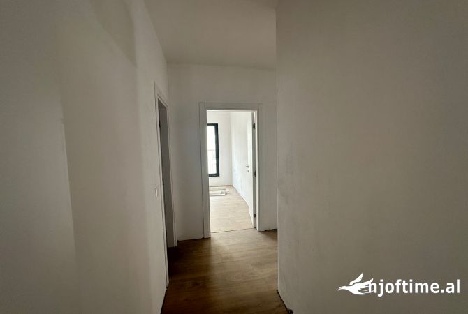Shtepi ne shitje 3+1 ne Tirane - 305,100 Euro