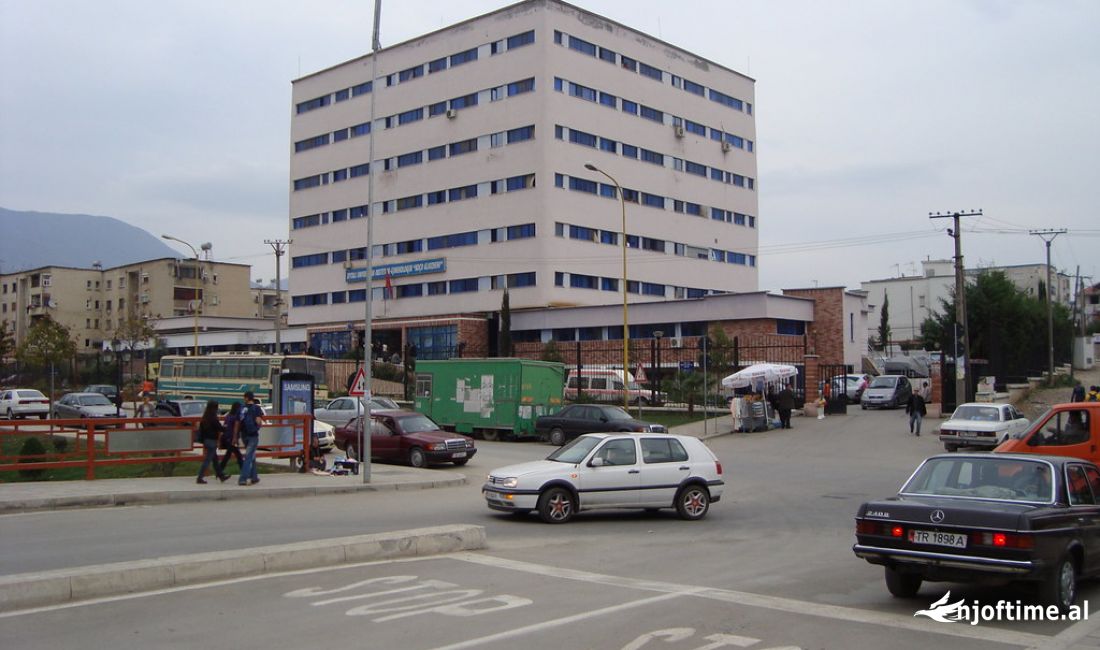 JEPET ME QIRA AMBIENT KOMERCIAL