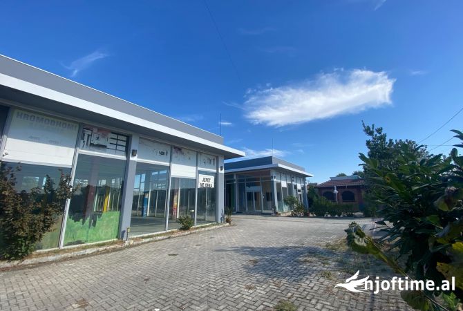Ambient biznesi ne shitje 1+1 ne Durres - 700,000 Euro