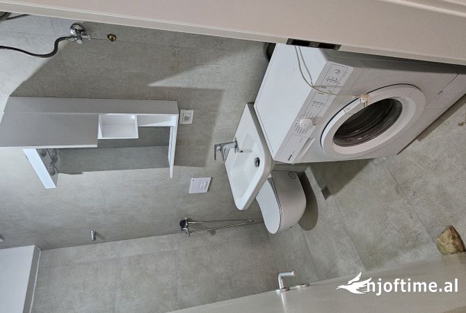 Shtepi me qera Apartament ne Tirane, 1+1, Mobilimi E mobiluar, Pagesa 30,000  Leke.