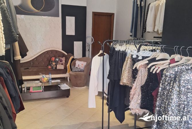Ambient biznesi ne shitje 1+1 ne Tirane - 57,500 Euro