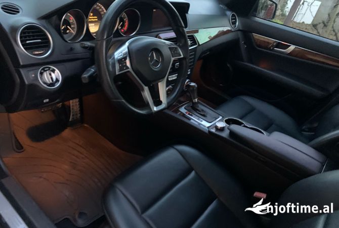 Cars for sale in Tirana, Mercedes-Benz, 2012 Benzine,Kambio Automatik Payment 7,700  Leke.