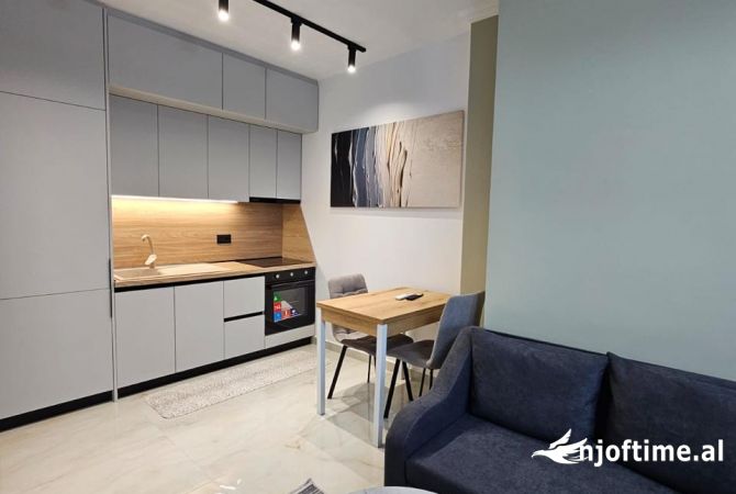 Shtepi me qera Garsoniere ne Tirane - 37,000 Leke