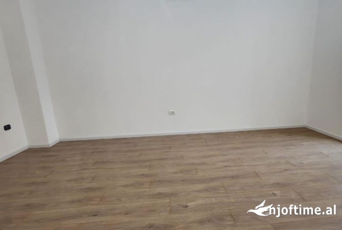 Shtepi ne shitje 1+1 ne Tirane - 67,000 Euro