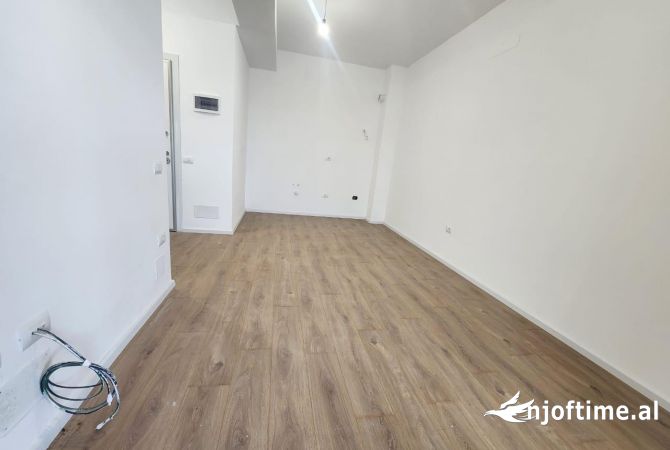 Shtepi ne shitje 3+1 ne Tirane - 165,000 Euro