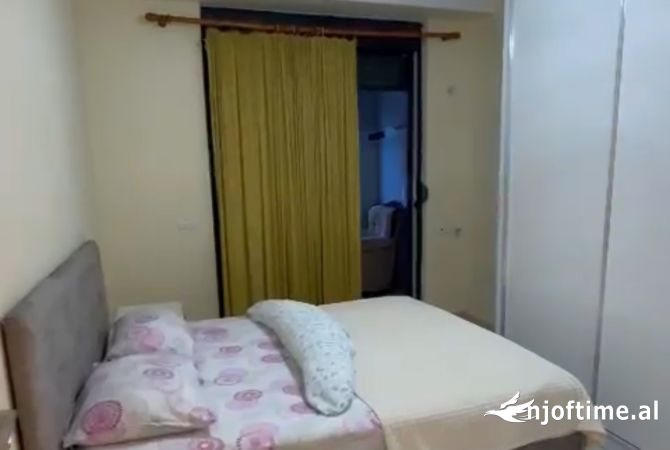 Shtepi me qera 1+1 ne Tirane - 40,000 Leke