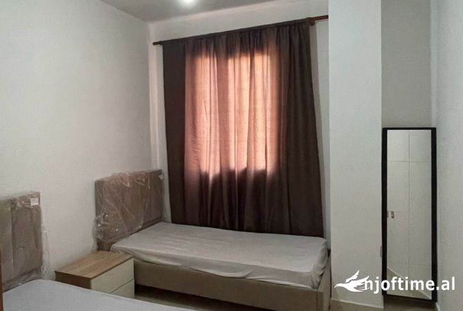 Shtepi me qera 2+1 ne Tirane - 500 Euro