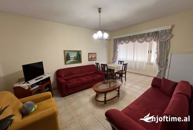 Shtepi ne shitje 1+1 ne Tirane - 190,000 Euro