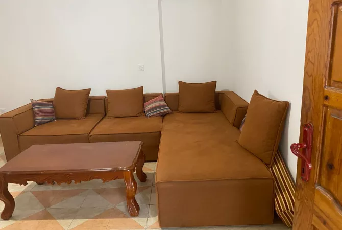 Shtepi me qera 2+1 ne Tirane - 450 Euro
