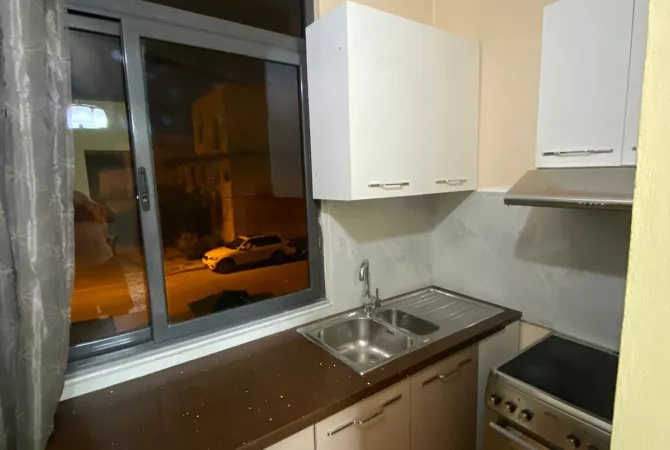 Shtepi me qera 2+1 ne Tirane - 45,000 Leke