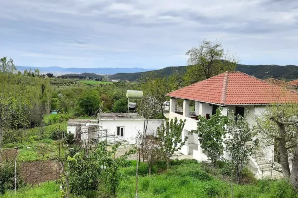 Shtepi ne shitje 5+1 ne Tirane - 119,000 Euro