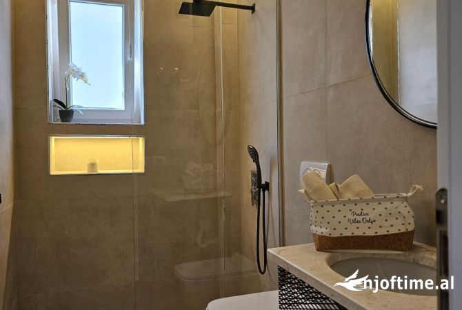 Shtepi me qera Apartament ne Tirane, 1+1, Mobilimi E mobiluar, Pagesa 62,000  Leke.