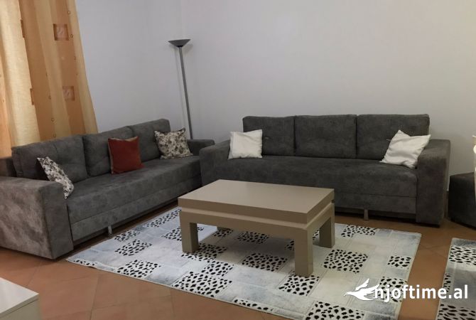 Shtepi me qera 1+1 ne Tirane - 35,000 Leke