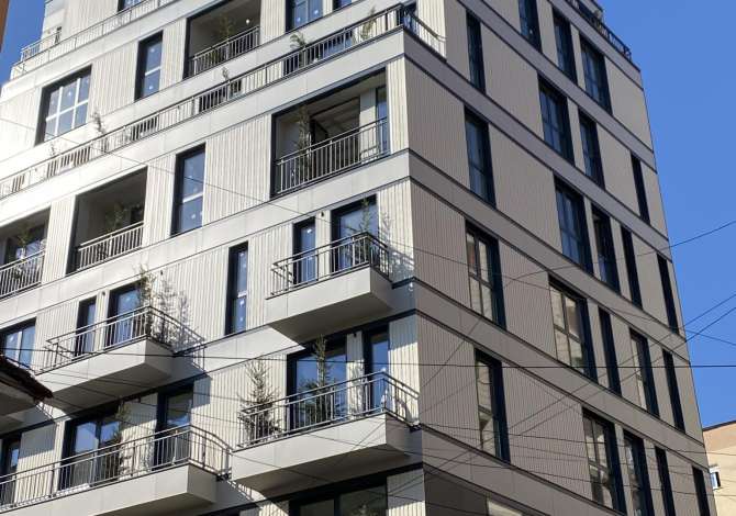 Ambient biznesi me qera 3+1 ne Tirane - 800 Euro