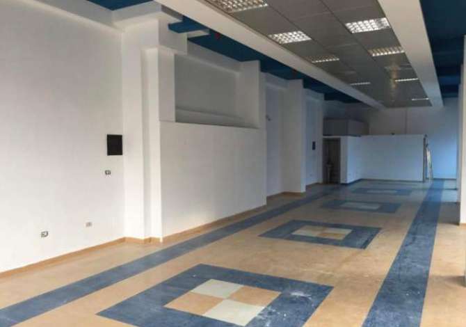 Ambjent biznesi ne shitje 1+1 ne Tirane - 230,000 Euro