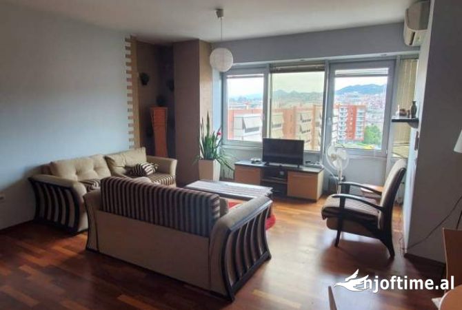 Shtepi me qera Apartament ne Tirane, 2+1, Mobilimi E mobiluar, Pagesa 65,000  Leke.