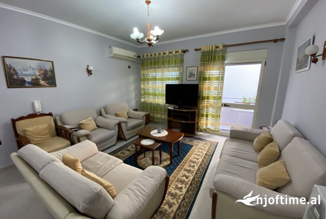 Shtepi me qera 2+1 ne Tirane - 60,000 Leke