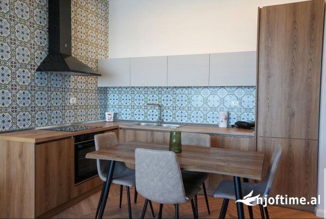 Shtepi ne shitje 1+1 ne Tirane - 104,000 Euro