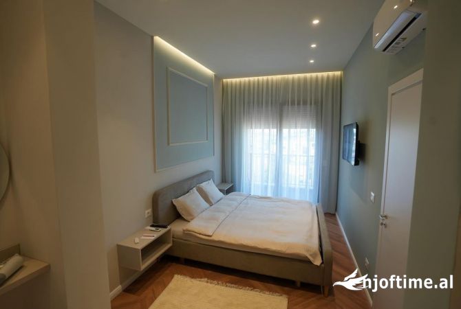 Shtepi ne shitje Apartament ne Tirane, 1+1, Mobilimi E mobiluar, Pagesa 104,000  Euro.
