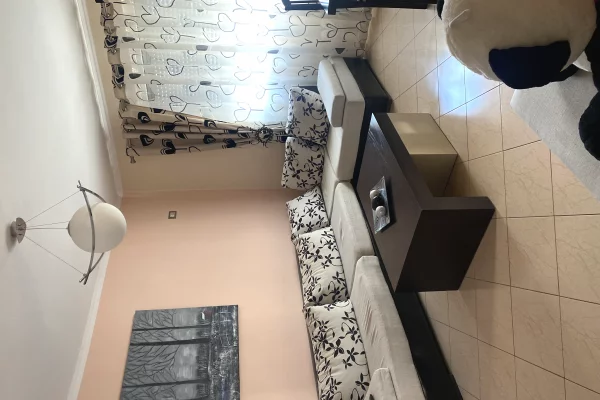 House for Rent 2+1 in Tirana - 13,000 Leke