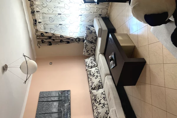 House for Rent 2+1 in Tirana - 13,000 Leke