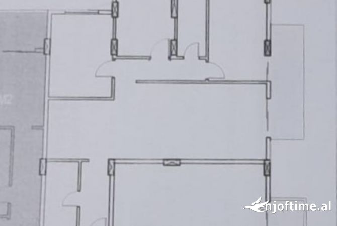 Shtepi ne shitje Apartament ne Tirane, 3+1, Mobilimi Bosh, pa mobiluar, Pagesa 250,000  Euro.