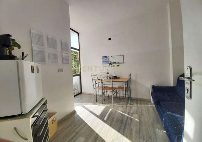 Ambjent biznesi per qera 