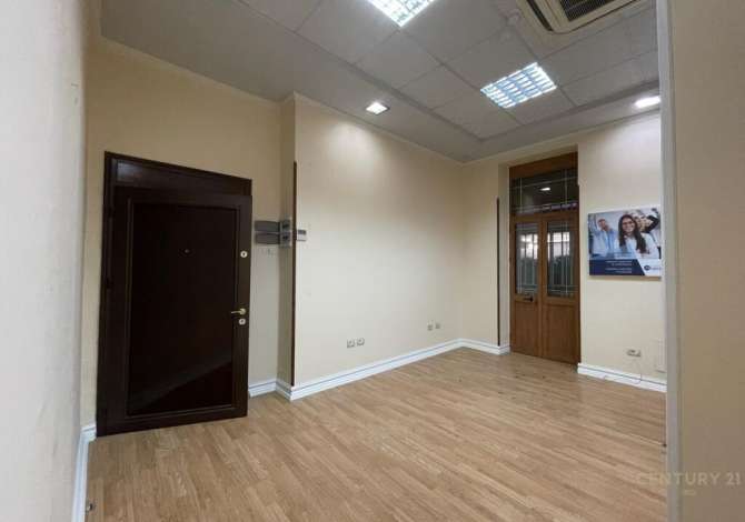 Ambient biznesi me qera 3+1 ne Tirane - 500 Euro