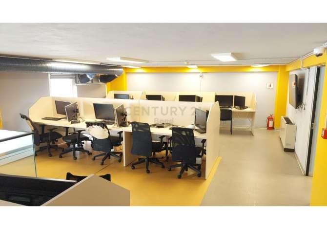 Ambient biznesi me qera 3+1 ne Tirane - 10,000 Euro