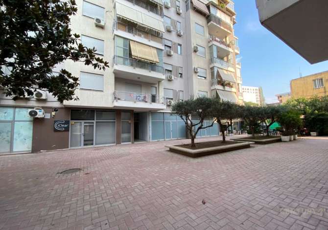 Ambient biznesi me qera 3+1 ne Tirane - 3,000 Euro