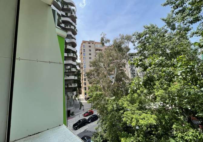 Apartment me qera per biznes