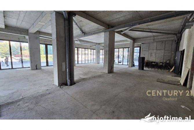 Ambient biznesi me qera 1+1 ne Tirane - 7,200 Euro