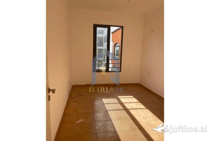 Shtepi me qera 2+1 ne Tirane - 350 Euro