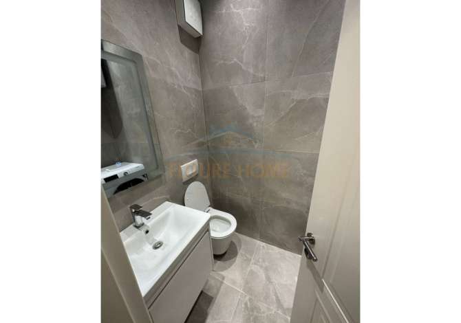 Shtepi me qera 2+1 ne Tirane - 800 Euro