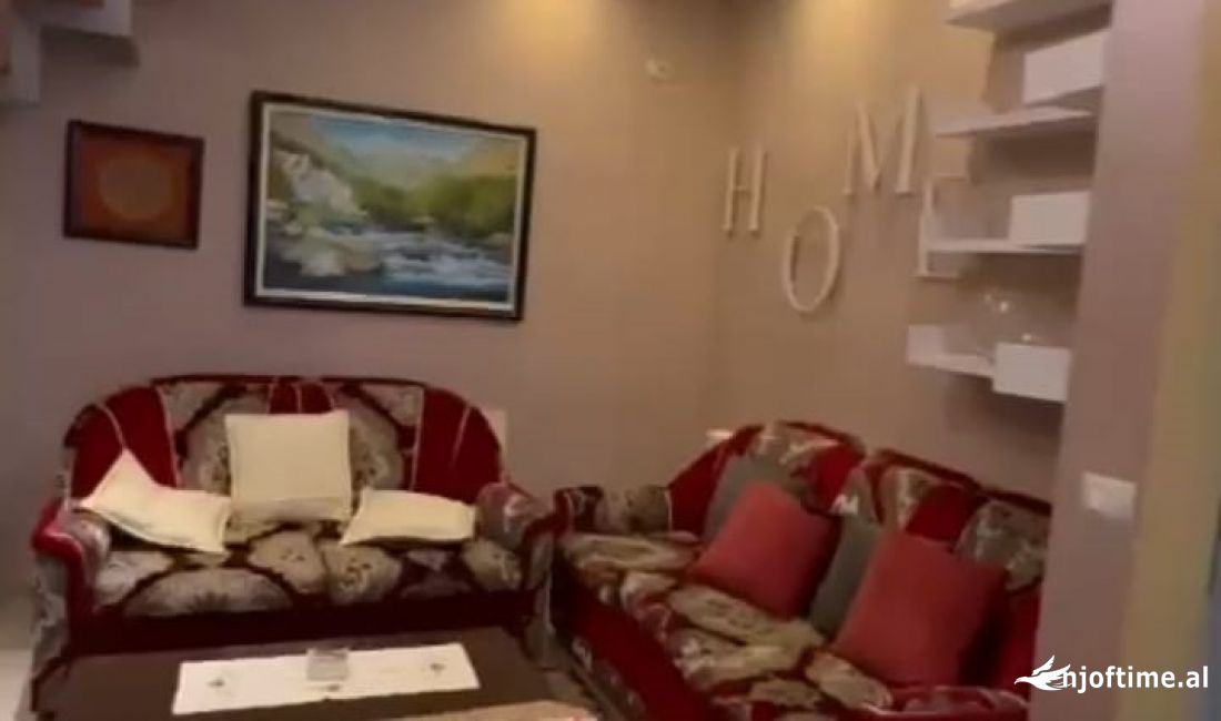 Shtepi me qera Apartament ne Tirane, 2+1, Mobilimi E mobiluar, Pagesa 600  Euro.