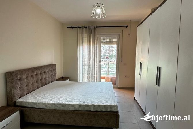 Shtepi me qera 1+1 ne Tirane - 450 Euro