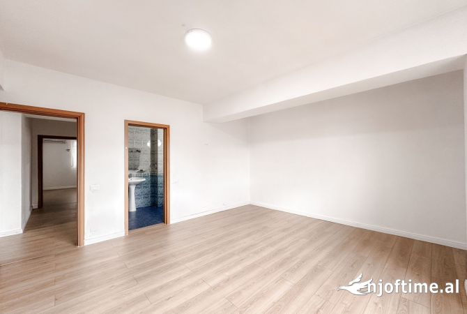 Zyre per qira, Bllok, Rr Perlat Rexhepi