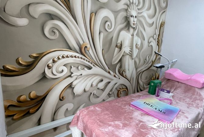 Ambient biznesi me qera 3+1 ne Tirane - 350 Euro