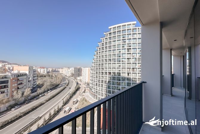 Zyre per qira te Lake View