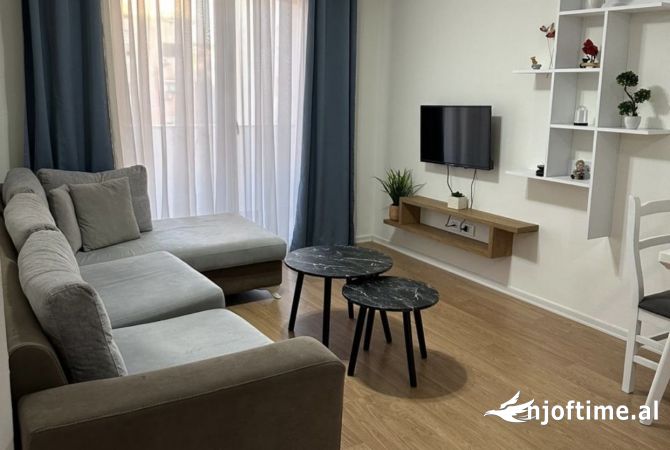 Shtepi me qera 1+1 ne Tirane - 500 Euro