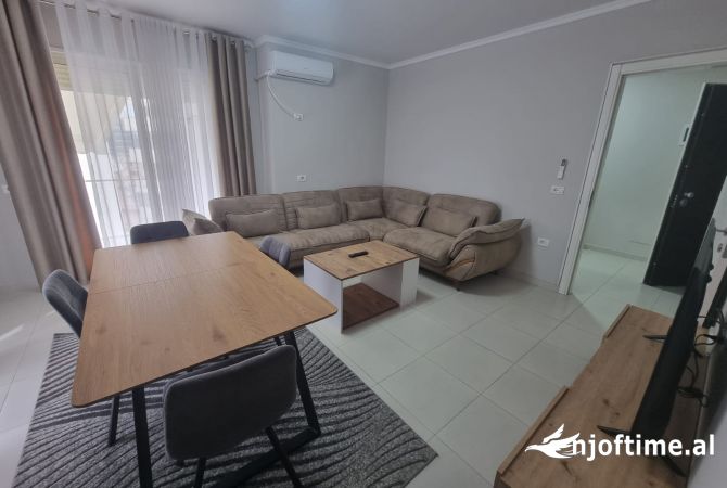 Shtepi ne shitje 2+1 ne Tirane - 181,000 Euro