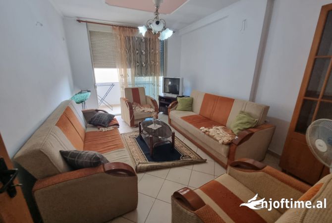 Shtepi me qera 1+1 ne Tirane - 500 Euro