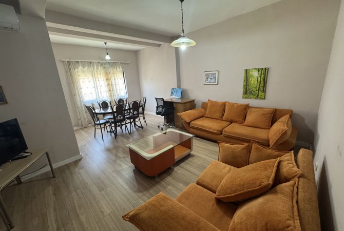 Shtepi me qera 1+1 ne Tirane - 560 Euro