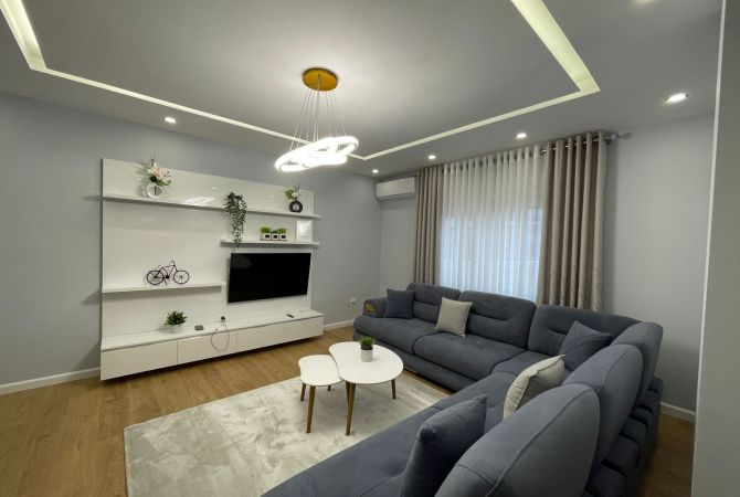 House for Rent 2+1 in Tirana - 800 Euro