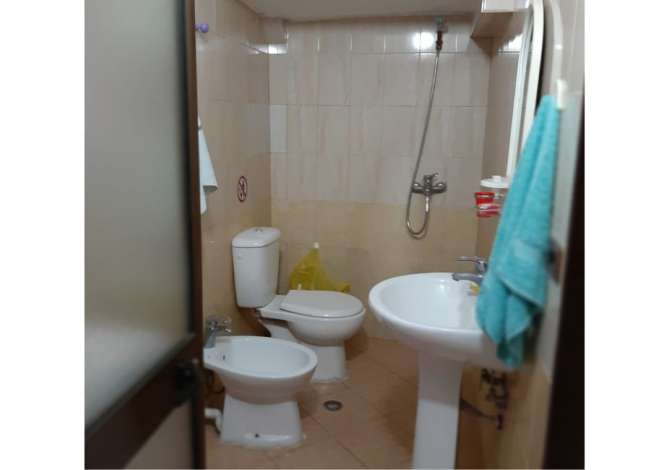Shtepi me qera 2+1 ne Tirane - 45,000 Leke